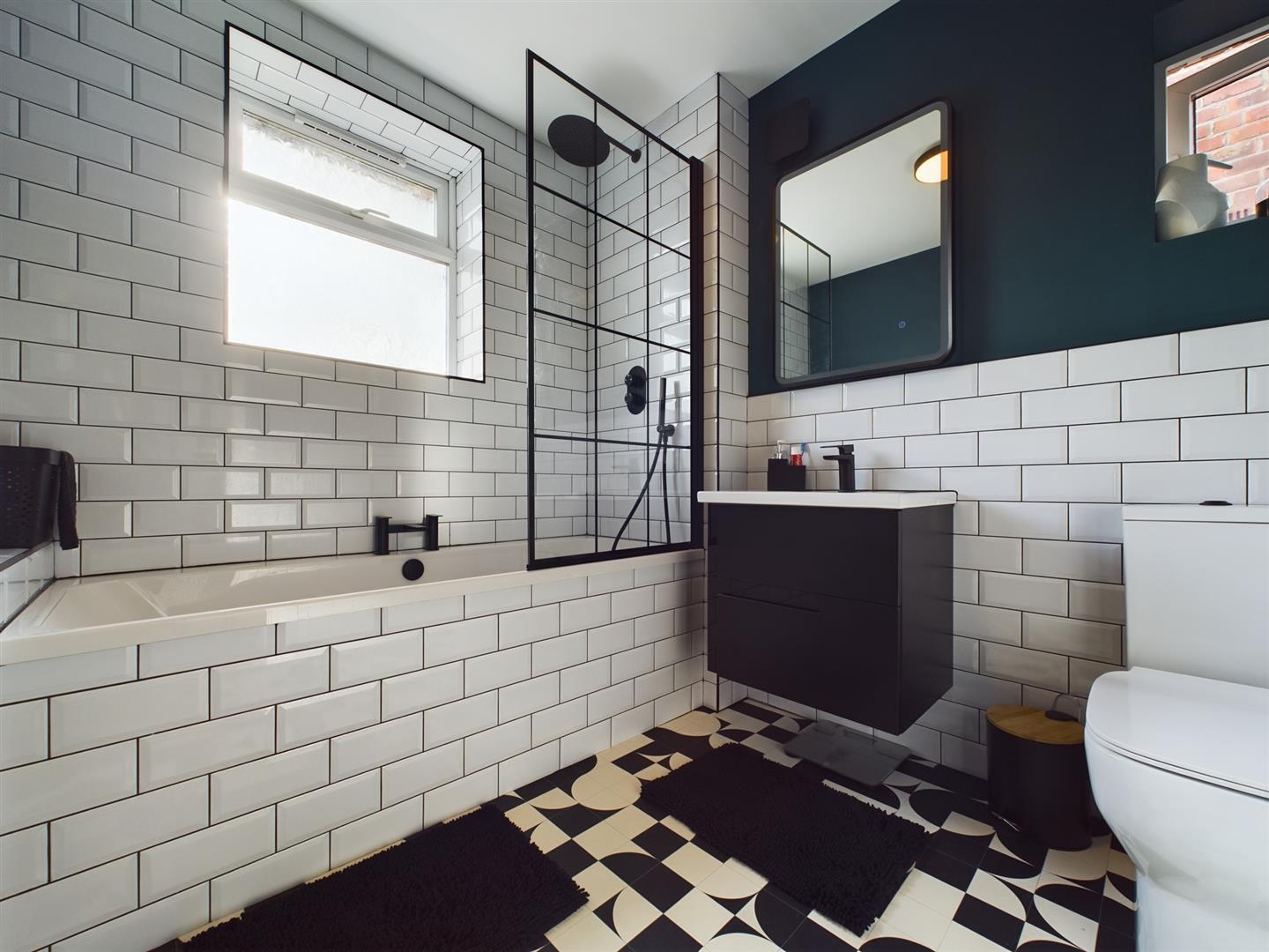 St. Johns Avenue West, Bridlington Belts Estate Agents